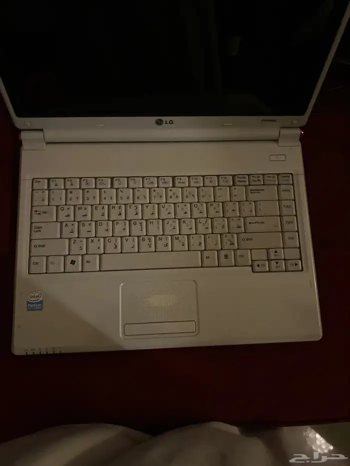 التواصل على الرقم هذا 3