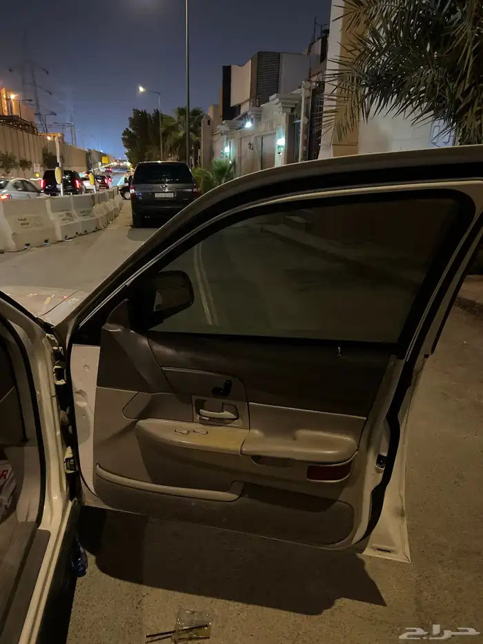 فورد قراند فكتوريا موديل 97 بدي بلد شواصي ارباقات شرط 8