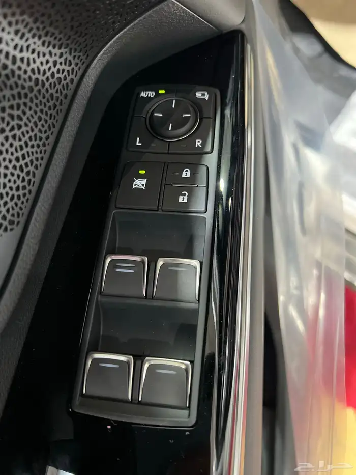 لكزس   LX600 - BB بنزين 2025 جديد سعودي 9