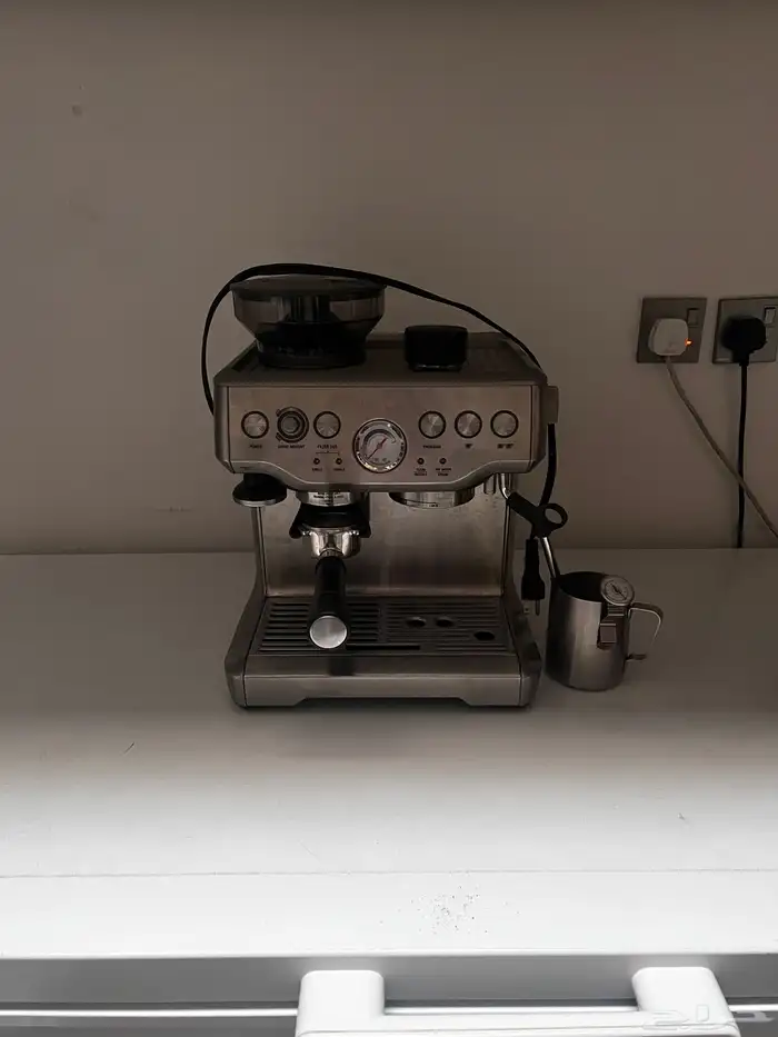 مكينه قهوة Breville 2