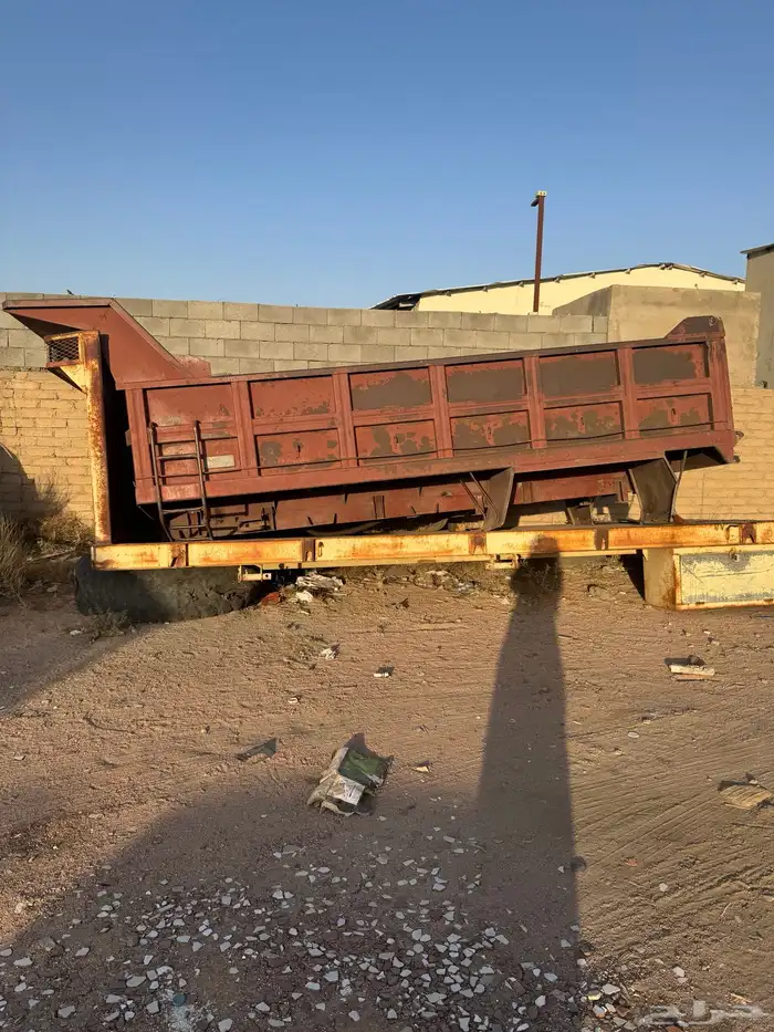 صندوق قلاب وسطحه سكس 0