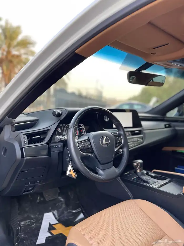 لكزس ES250 2023 ممشى (40) الف اخت الجديد 24