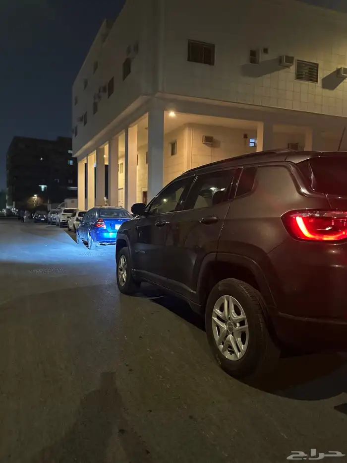 جيب كومباس 2019 ماشيه 72 الف استخدام بسيطللبدل بسياره صغيره 18