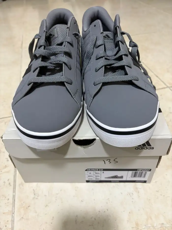 شوز Adidas رجالي أصلي   جديد 3