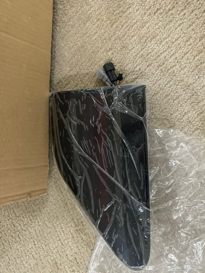 شمعات خلفيه لسياره صينيه 3