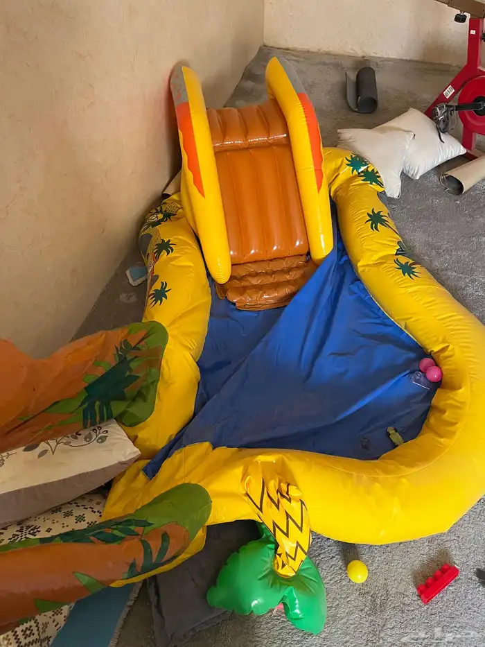 مسبح أطفال 0