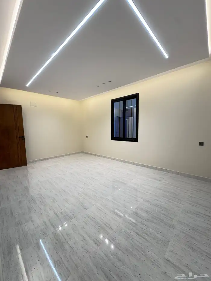 للبيع شقق علوي بدرج داخلي وسطح خاص تشطيب vip سعر520 الف فقط 4