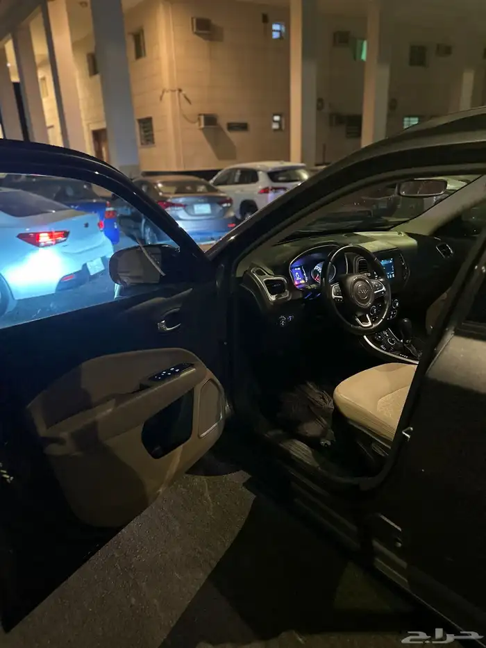 جيب كومباس 2019 ماشيه 72 الف استخدام بسيطللبدل بسياره صغيره 12