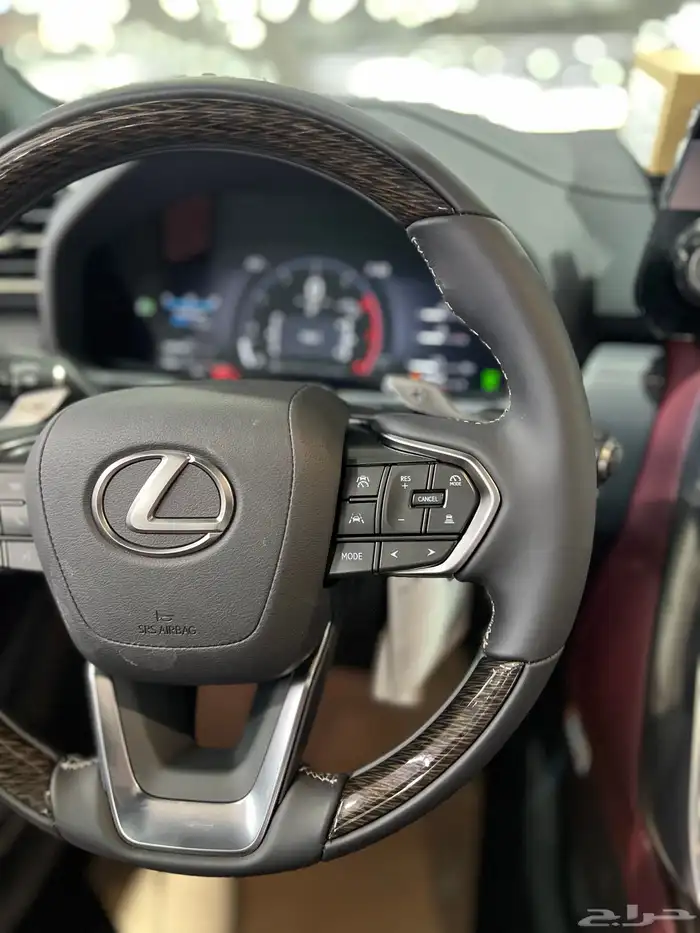 لكزس   LX600 - BB بنزين 2025 جديد سعودي 20