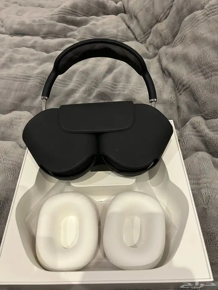 سماعة ايربودز ماكس 5