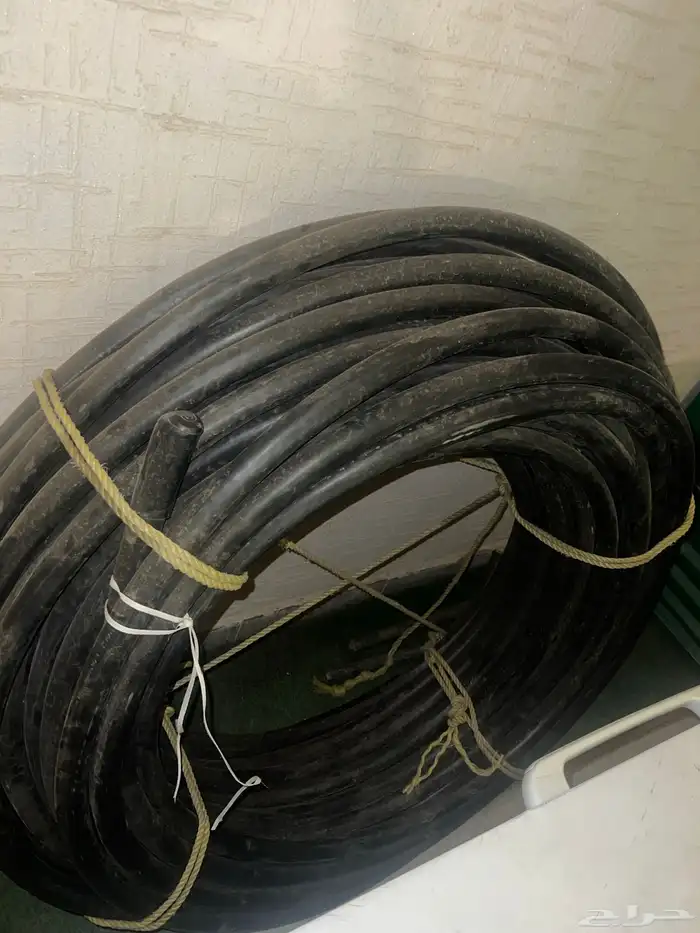 للبيع كيبل الامنيوم مقاس 95ملي وطوله 110متر جديد لم يستخدم 0