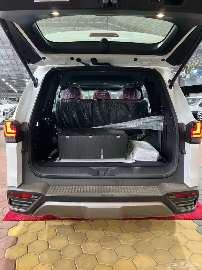 لكزس   LX600 - BB بنزين 2025 جديد سعودي 29