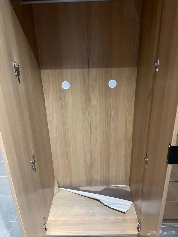 بريدة بيع دولاب خشب 1