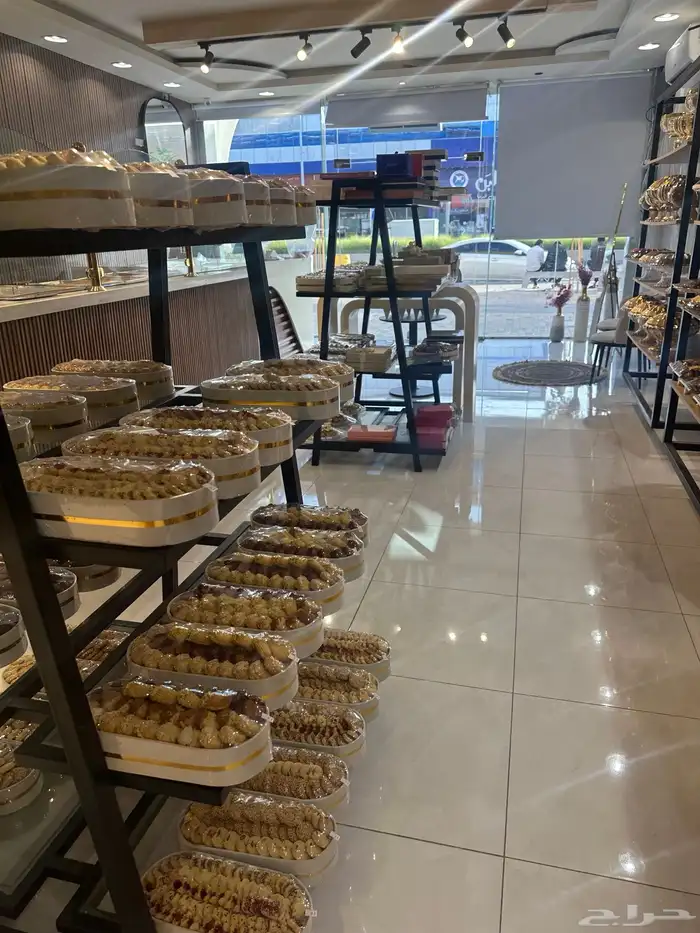 محل حلويات التقبيل 3