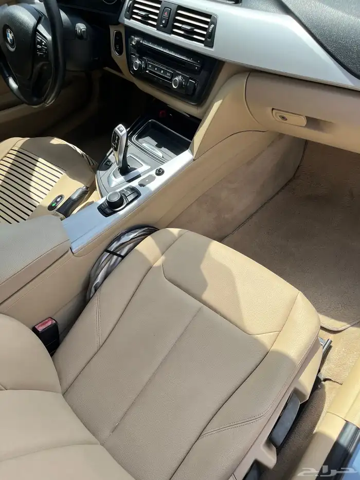 بي ام دبليو 2012 BMW 320i 4