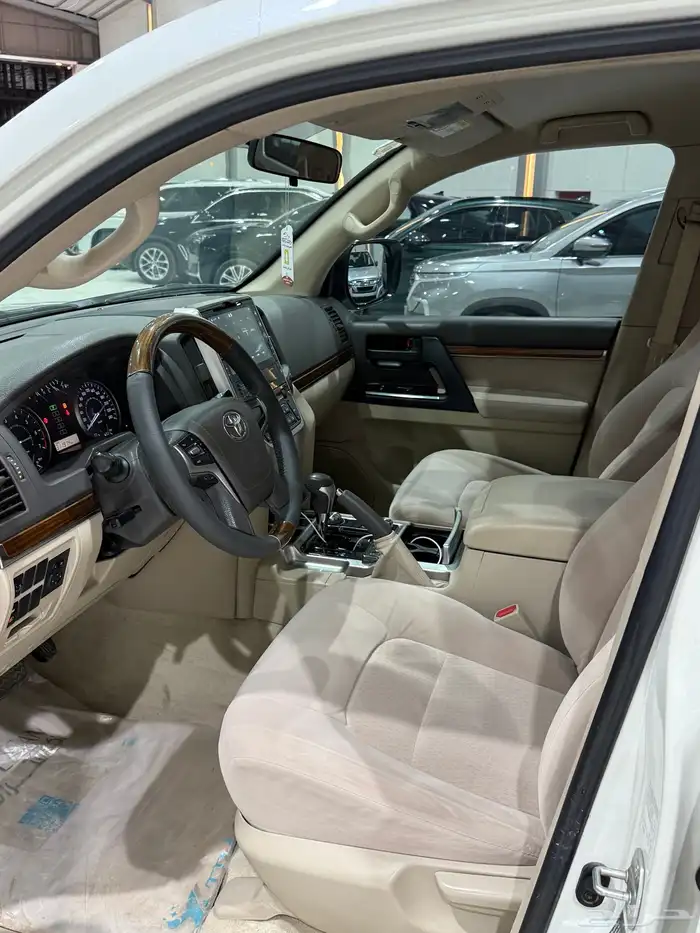 لاندكروزر GX سعودي 6 سلندر 2018 7