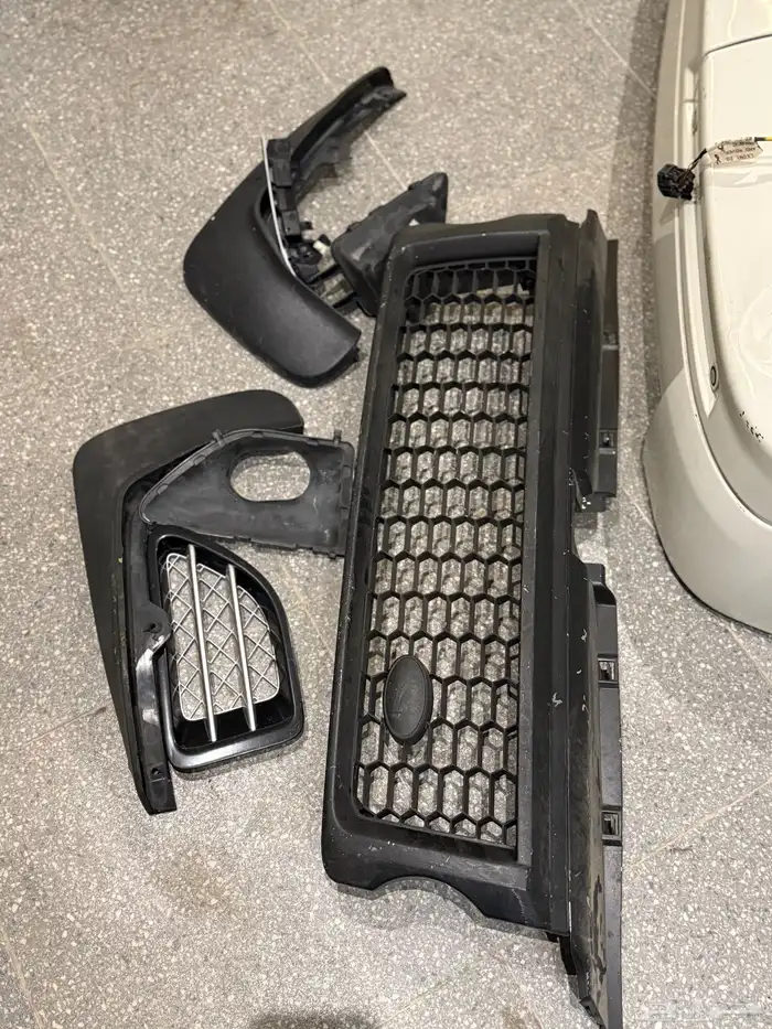 قطع رنج روفر من 2005 الي 2010 3