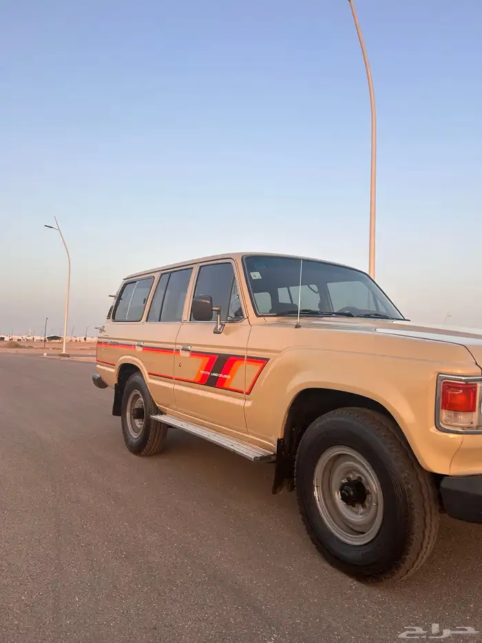 لاندكروزر 1983 G 9