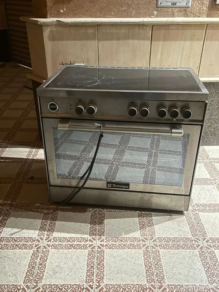 فرن كهربائي سيراميك إيطالي جديد 3