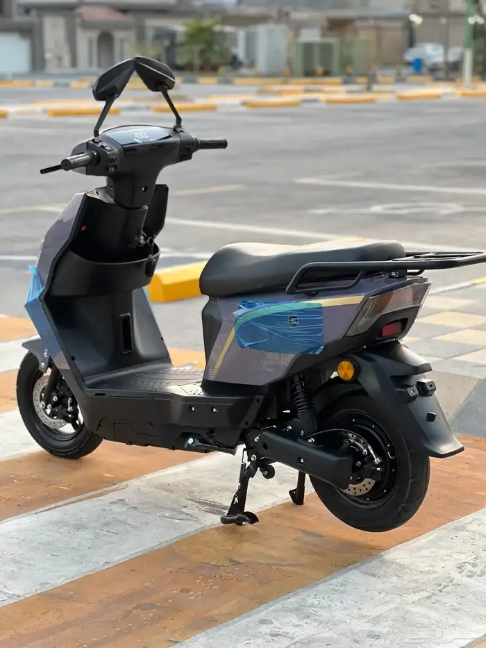 للبيع همبرته كهربائيه 60v  ولت 3