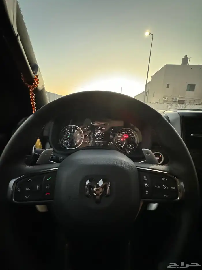 RAM TRX 2021 4