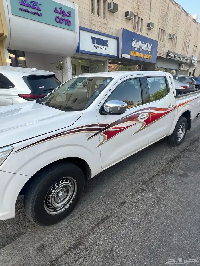 نيسان نيفارا موديل 2019 نص فل قير عادي 10