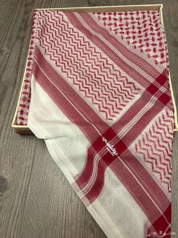 شماغ بوتشيني القديم 0