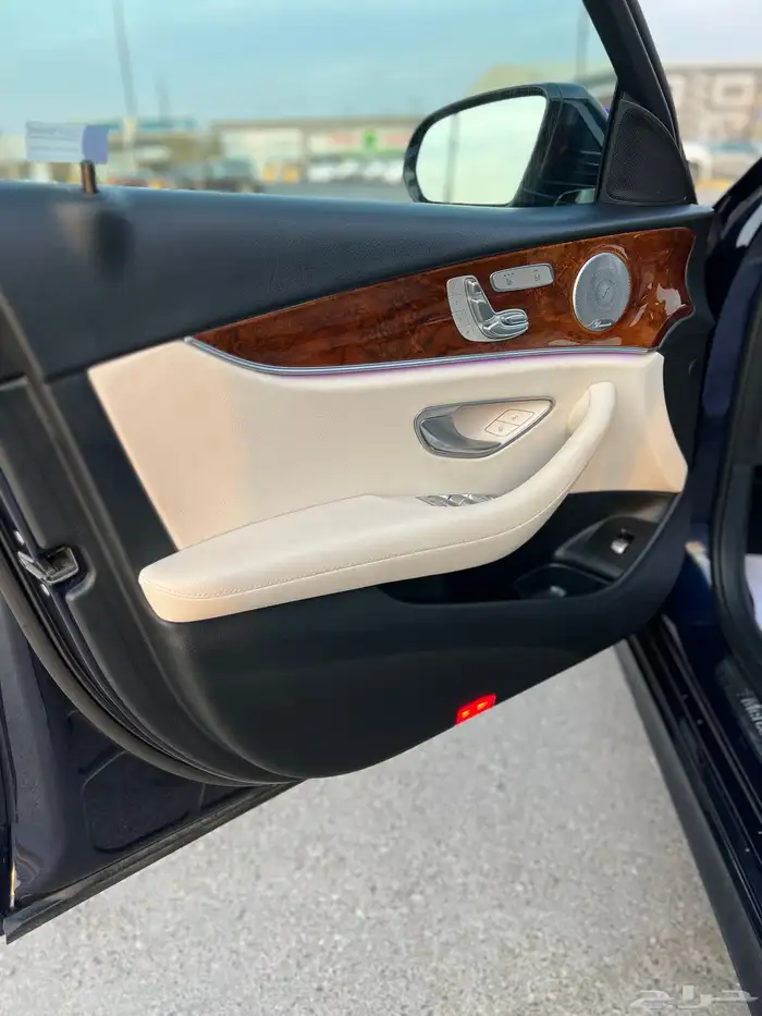 مرسيدس E450 2019 سقف بانورما V6 24