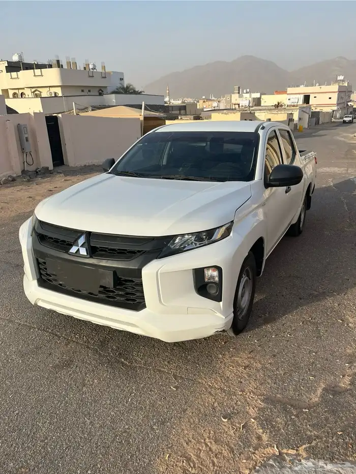 ميتسوبيشي L200 0