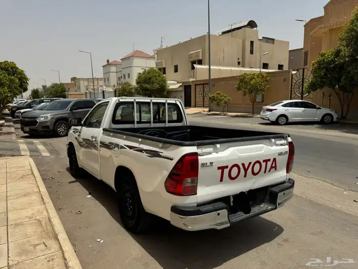 هايلكس 10