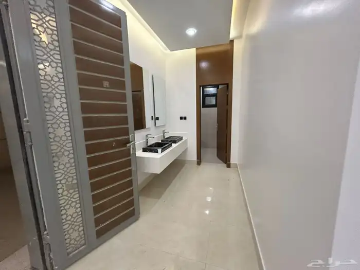 للإيجار شقة من فيلا العارض الرياض 65.000 4