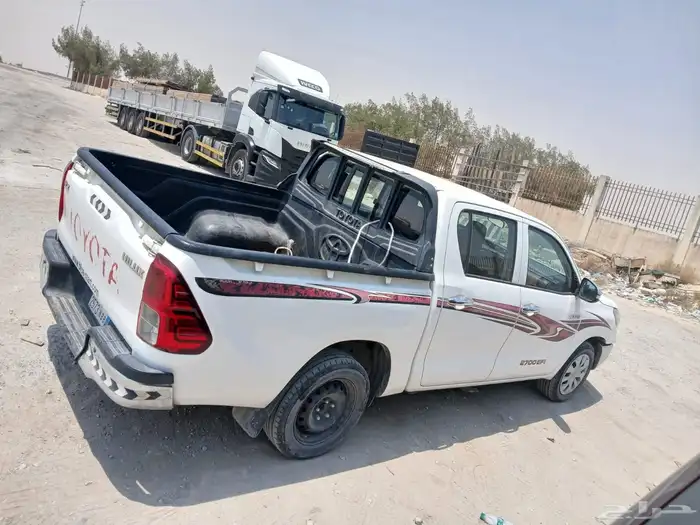 هايلوكس 8