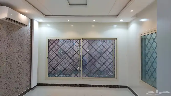 فيلا للايجار بالكامل حي طويق 7