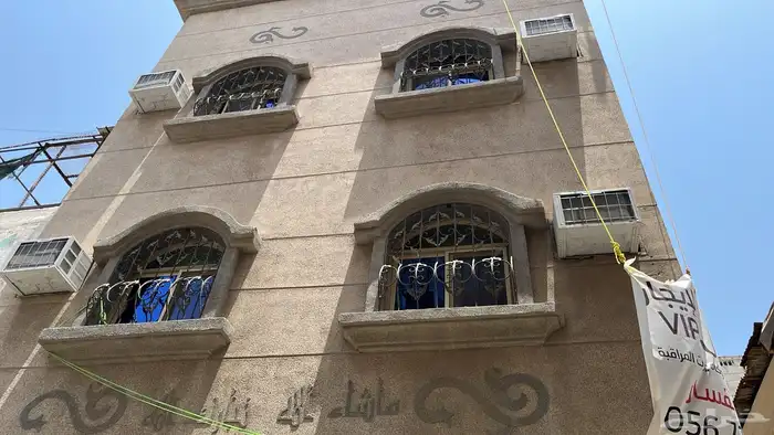 عماره للايجار بالكامل - عزاب - شقق فاخره 0