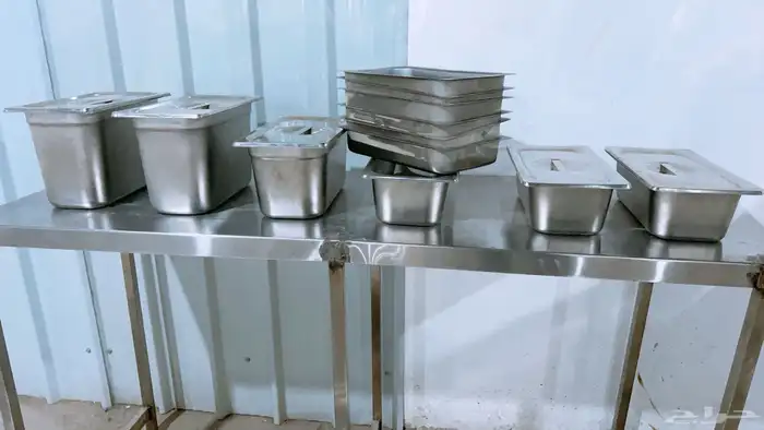 ادوات مطعم للبيع استعمال شهرين فقط 30