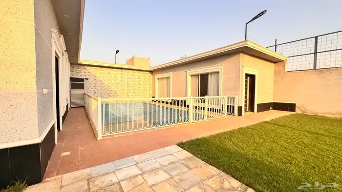 فرصه 5 شاليهات جديدة للبيع 2800 م في ديراب - الرياض 11