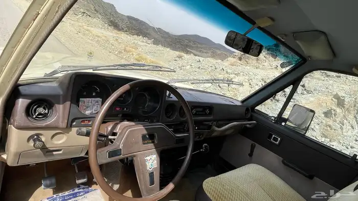 لاندكروزر 1984 1