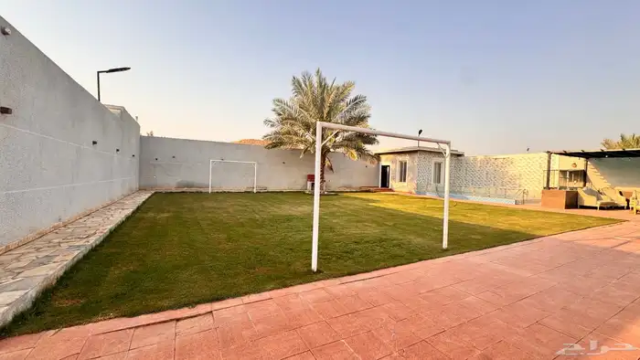 فرصه 5 شاليهات جديدة للبيع 2800 م في ديراب - الرياض 51