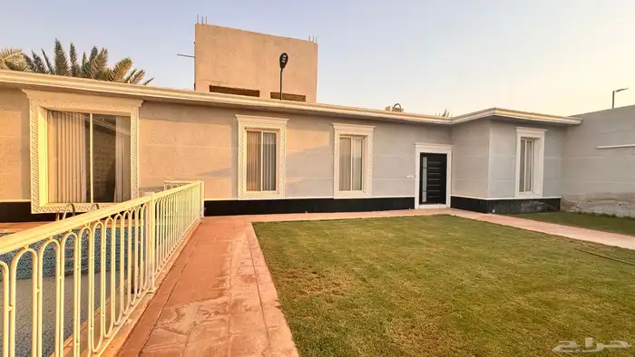 فرصه 5 شاليهات جديدة للبيع 2800 م في ديراب - الرياض 17
