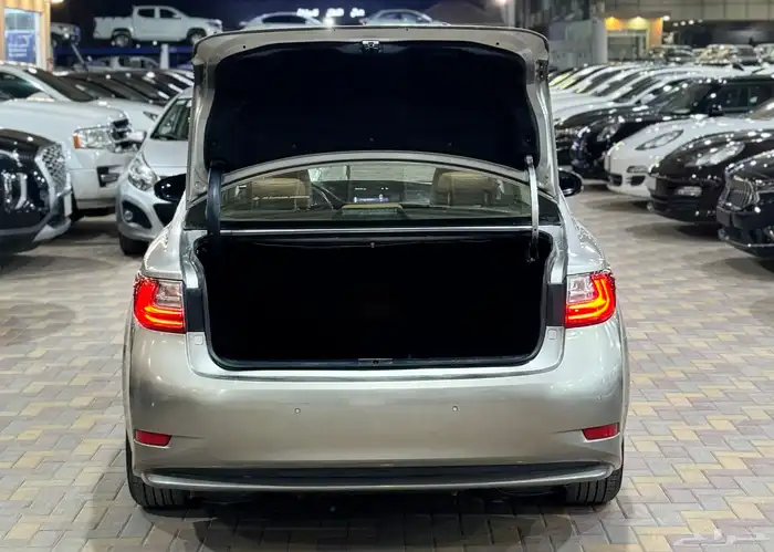تويوتا لكزس 2017 ES350 مالك اول 37