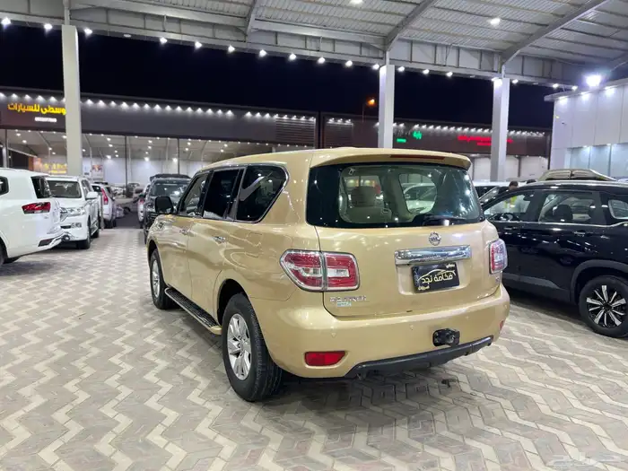 نيسان باترول SE2013 سعودي ماشي 260 الف 4