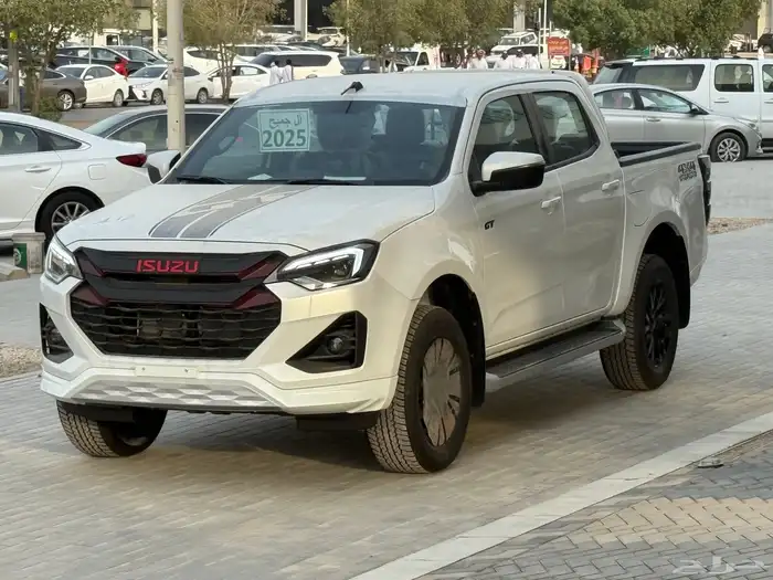 ايسوزو ديمكس 2025 1