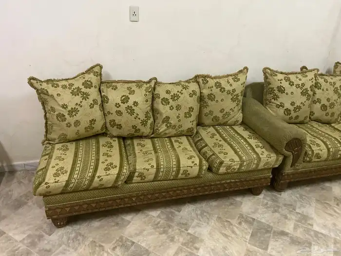 كنب للبيع 1