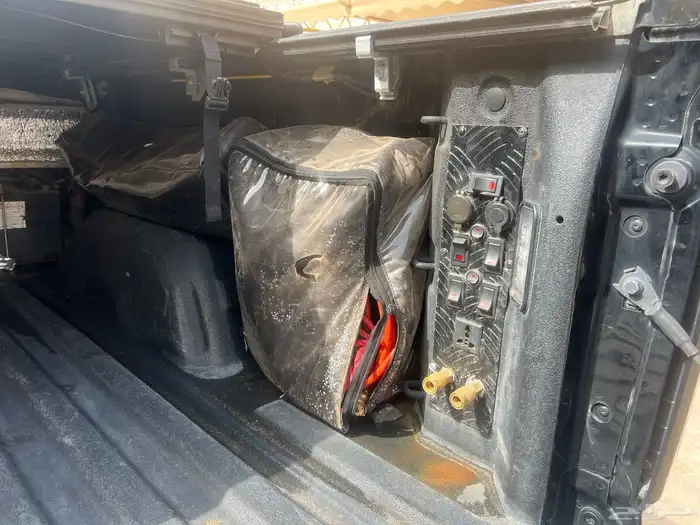 سييراAT4 2020 اللون اسود GMC 15
