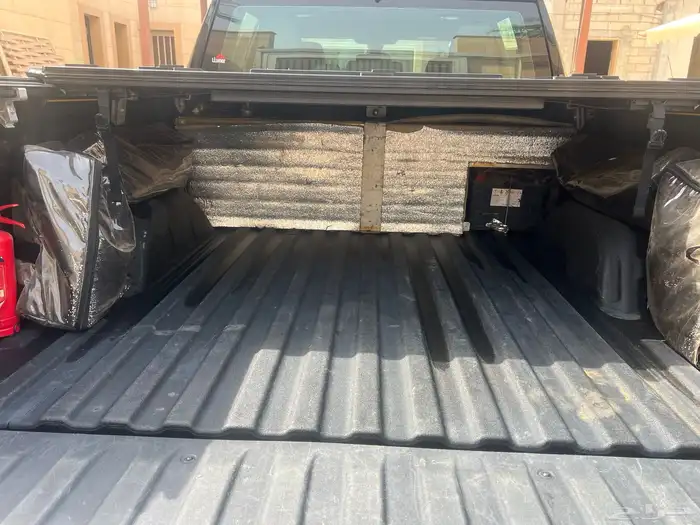 سييراAT4 2020 اللون اسود GMC 14