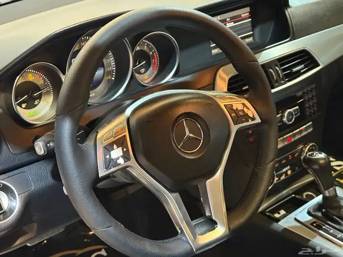 مرسيدس C200 2014 (( بحالة ممتازة )) 10