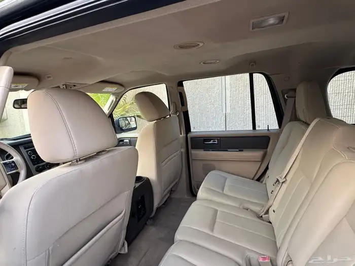 للبيع فورد اكسبيدشن قصير 2013 11