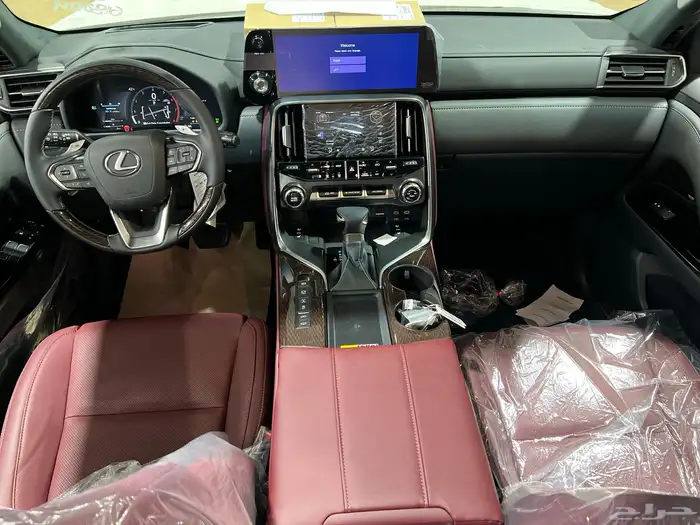 لكزس   LX600 - BB بنزين 2025 جديد سعودي 24