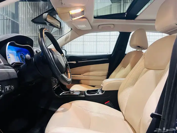 كرايزلر 2016 C300 بانوراما (( عروض خاصة )) 7