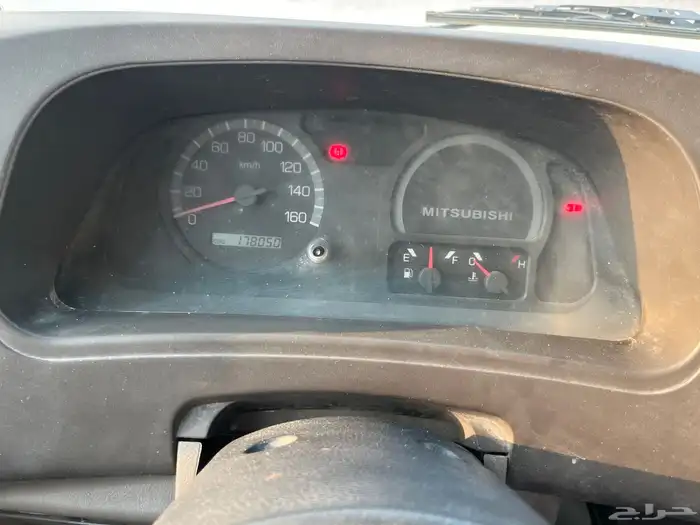 باص 30 راكب متسوبيشي 7